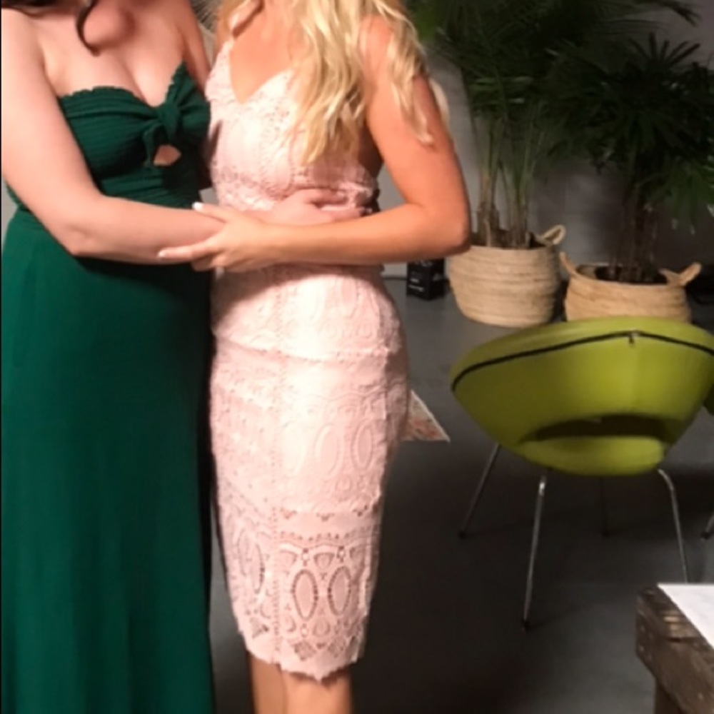 JOA Light Pink Lace Midi Dress